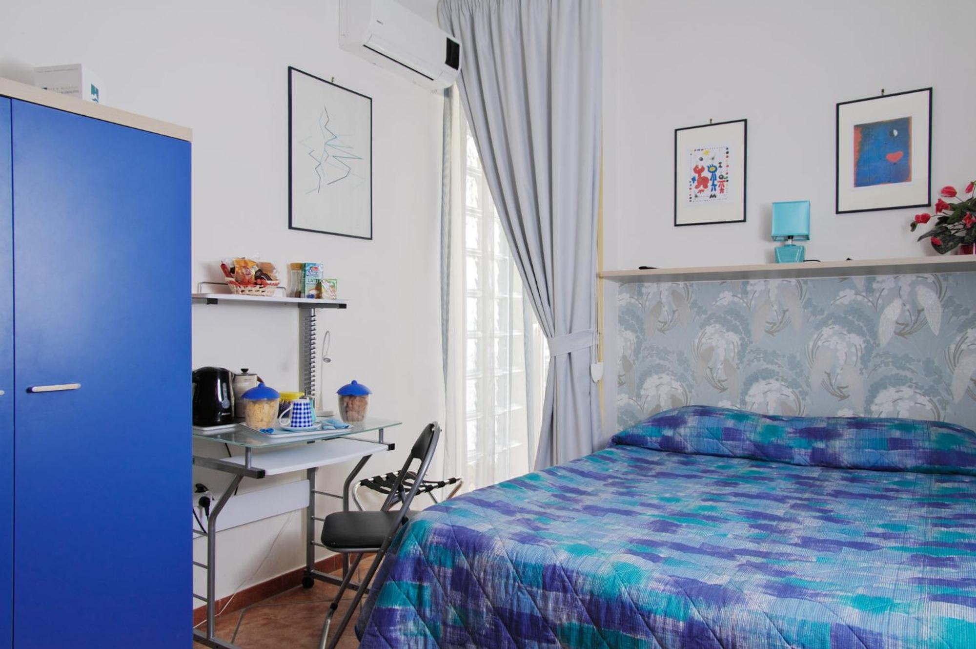 B&B Napoli Plebiscito Εξωτερικό φωτογραφία
