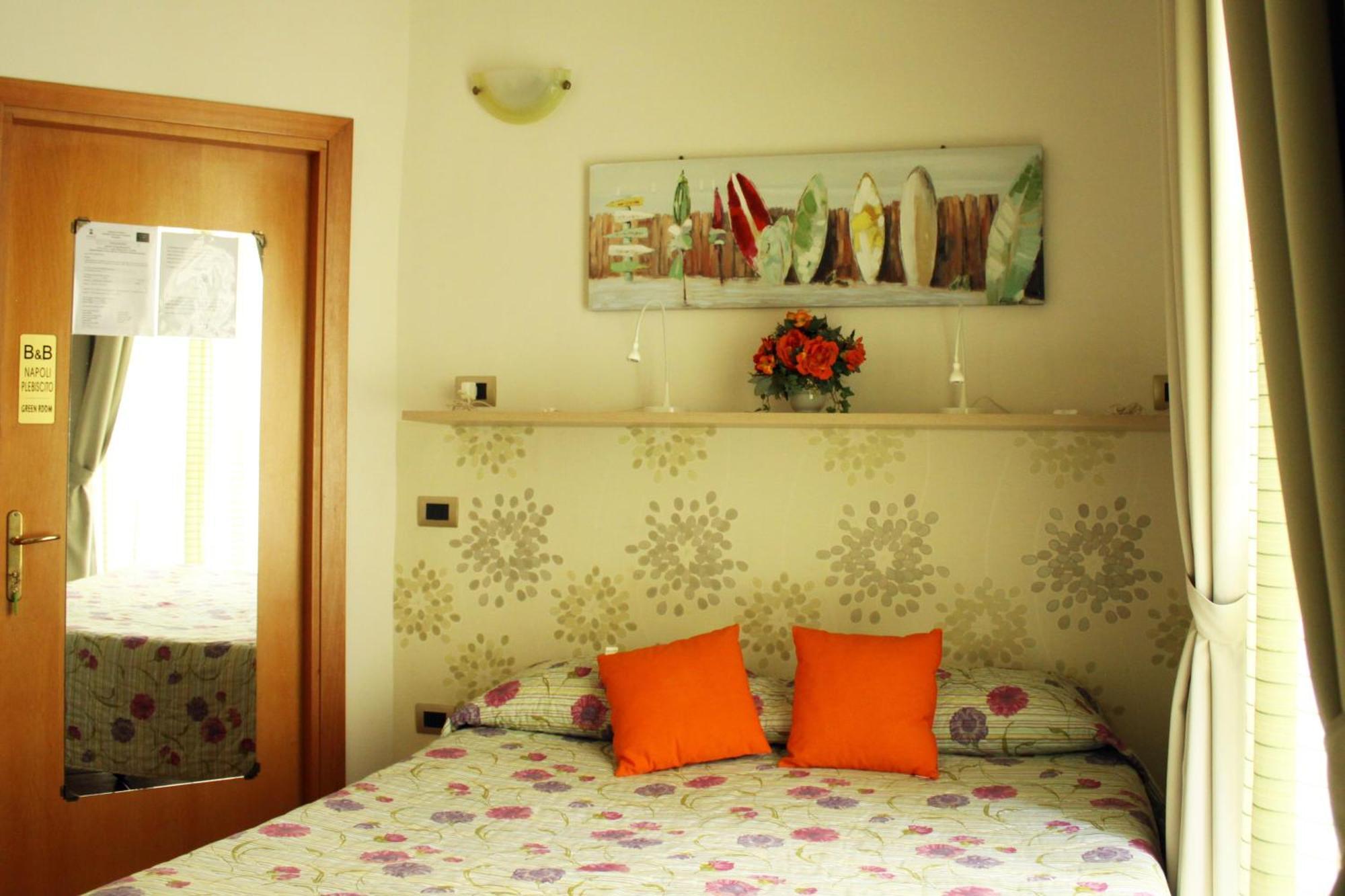 B&B Napoli Plebiscito Δωμάτιο φωτογραφία