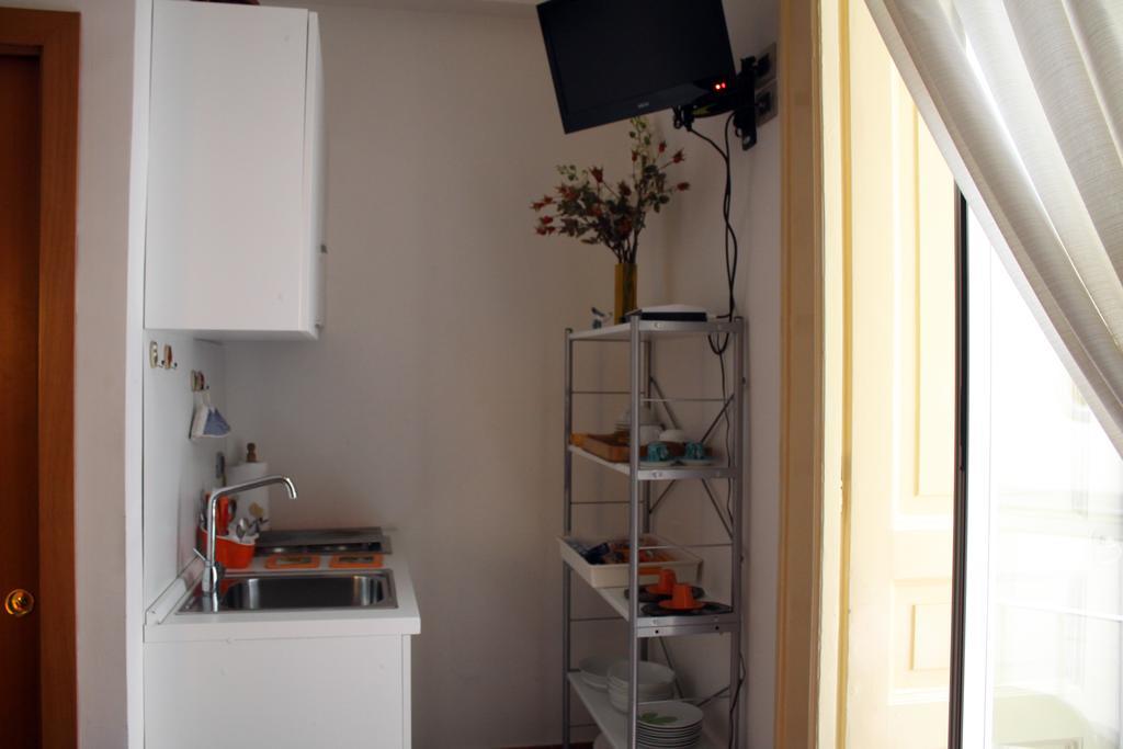 B&B Napoli Plebiscito Εξωτερικό φωτογραφία
